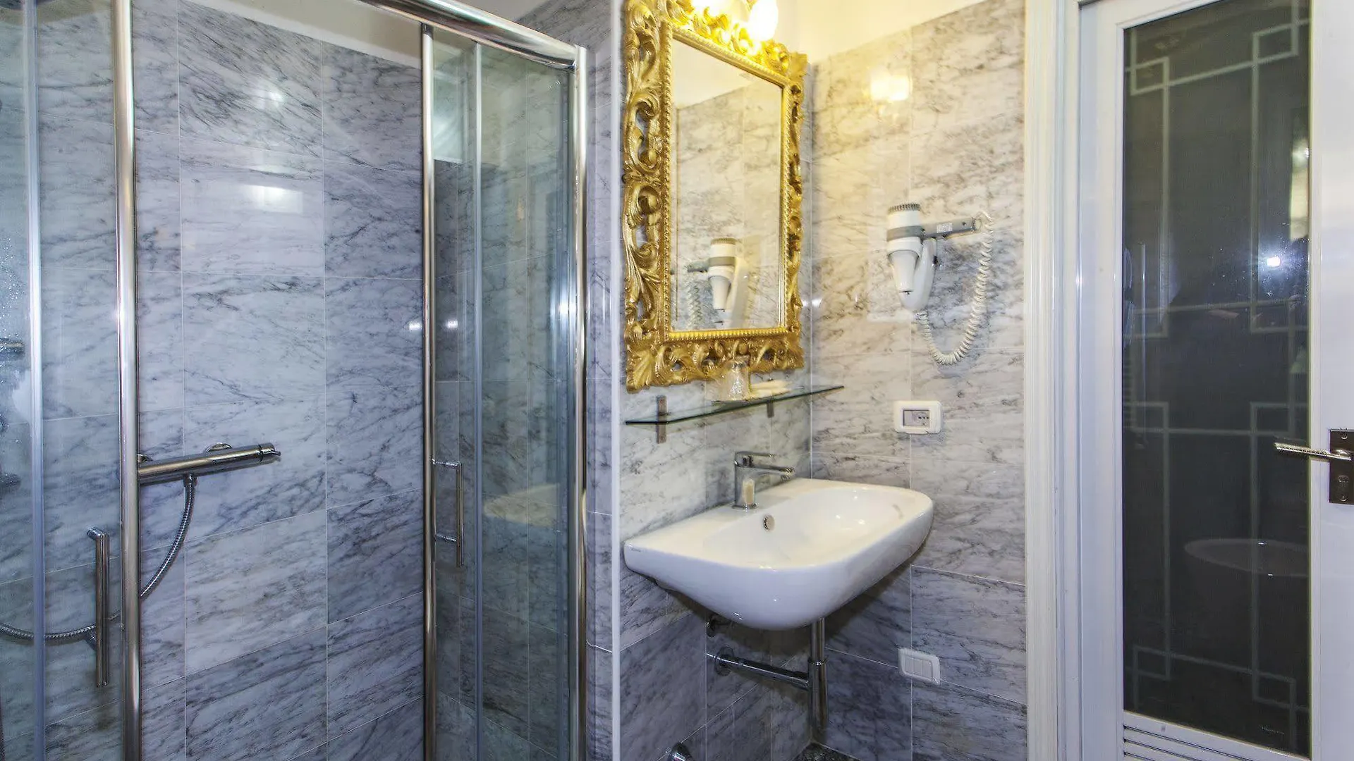 Hotel Bolzano Milan